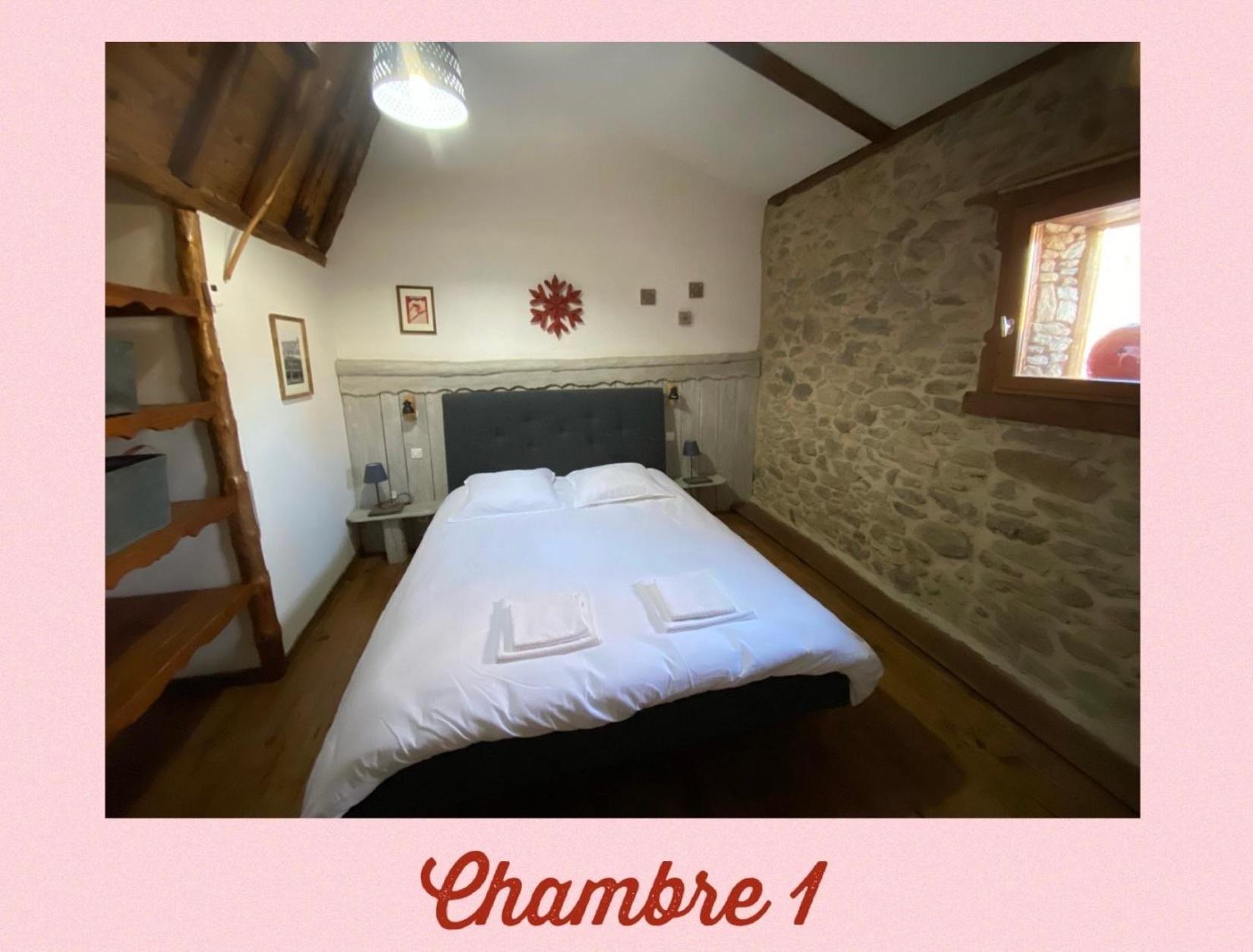 L'Eterlou Authentique Partie De Corps De Ferme 10Pers. Villa Targassonne Dış mekan fotoğraf